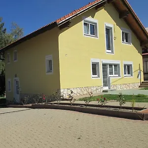 https://apartment-julija-fuzine.primorje-gorskikotar.com